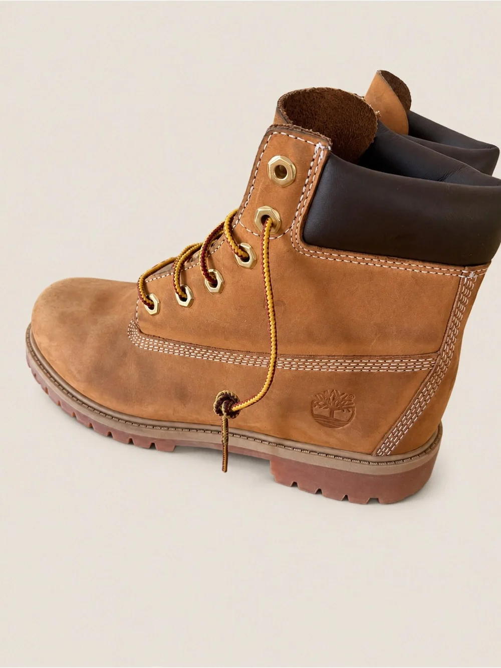 NWT Timberland Boys Size 1 Waterproof Distressed Wheat Boots